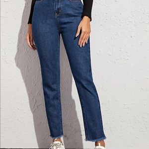 Frayed Straight-Leg Jeans (Dark Wash)